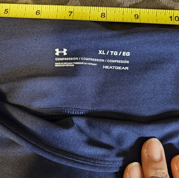 G73. Under Armour HeatGear Navy/Carolina Blue/ White Compression Pants - Size XL - Picture 10 of 10